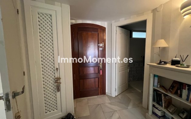 Resale - Apartment - Benalmadena - Benalmadena Centro
