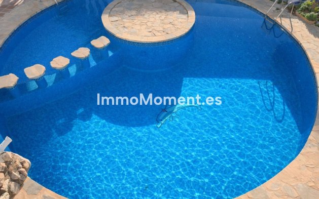 Bestaande woning - Vrijstaande villa - Benalmadena - Benalmadena Centro