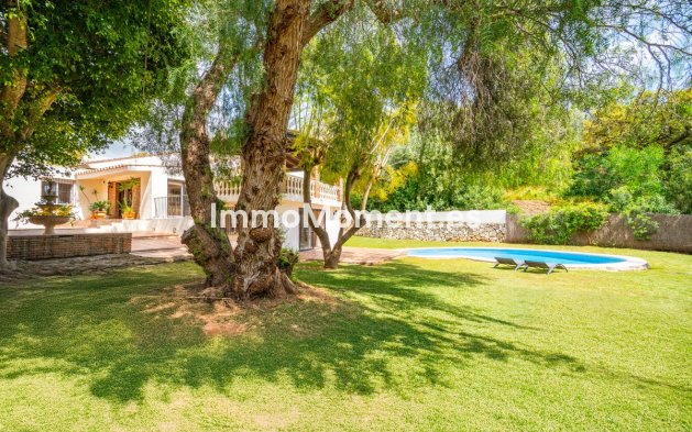 Wiederverkauf - Freistehende Villa - Marbella - El Rosario