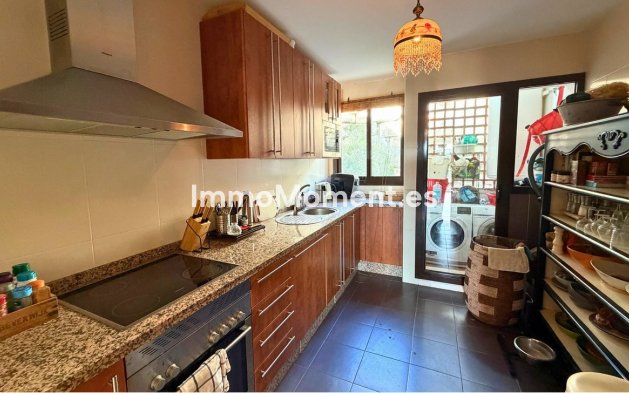 Resale - Apartment - Casares - Casares Playa