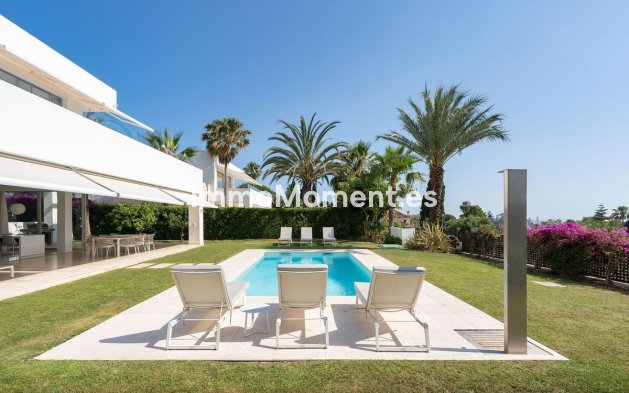 Wiederverkauf - Freistehende Villa - Marbella - Río Real