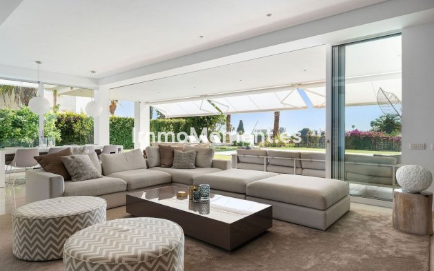 Wiederverkauf - Freistehende Villa - Marbella - Río Real