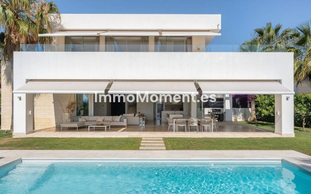 Wiederverkauf - Freistehende Villa - Marbella - Río Real