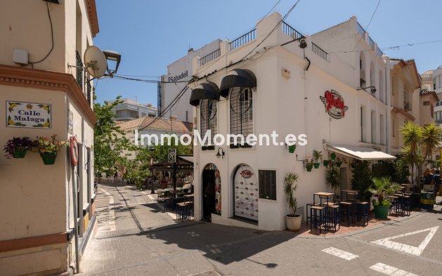 Revente - Appartement - Estepona  - Estepona Centro