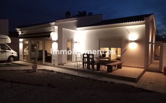 Reventa - Villa independiente - Orihuela - Lomas de Cabo Roig
