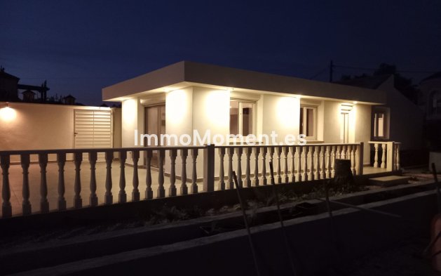 Reventa - Villa independiente - Orihuela - Lomas de Cabo Roig