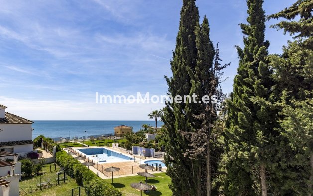 Resale - Detached villa - Estepona - Estepona Centro