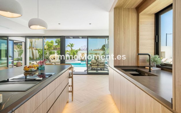 Resale - Detached villa - Estepona - Bel Air