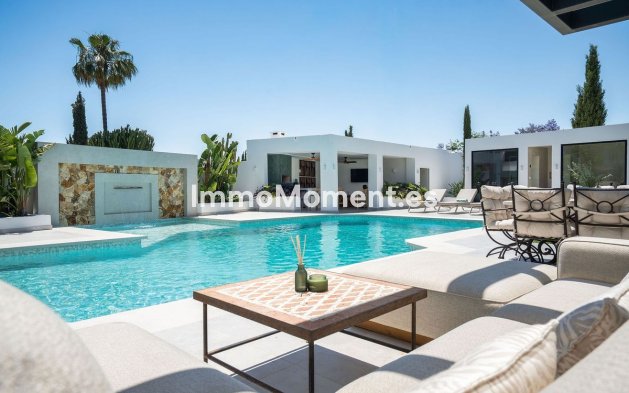 Resale - Detached villa - Estepona - Bel Air
