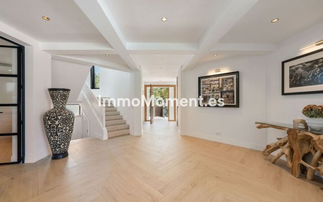 Resale - Detached villa - Estepona - Bel Air
