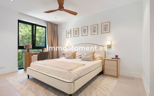 Resale - Detached villa - Estepona - Bel Air