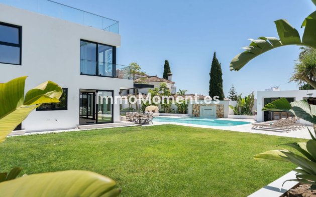 Resale - Detached villa - Estepona - Bel Air