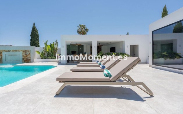 Resale - Detached villa - Estepona - Bel Air