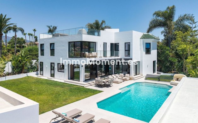 Resale - Detached villa - Estepona - Bel Air