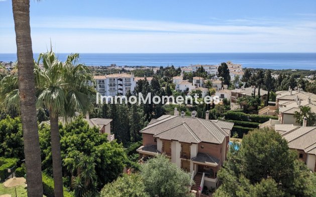 Resale - Apartment - Mijas - Calahonda