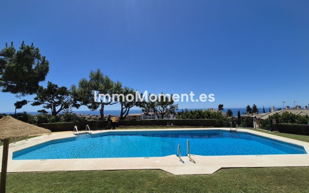 Resale - Apartment - Mijas - Calahonda