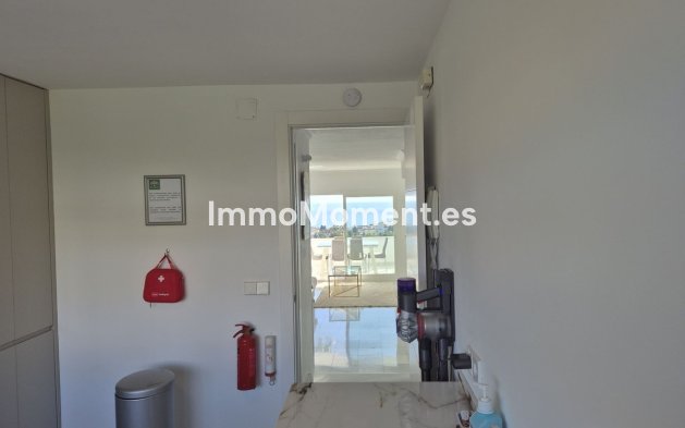 Resale - Apartment - Mijas - Calahonda