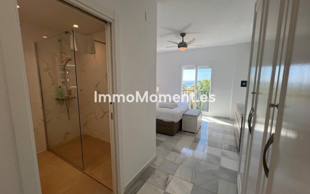 Resale - Apartment - Mijas - Calahonda