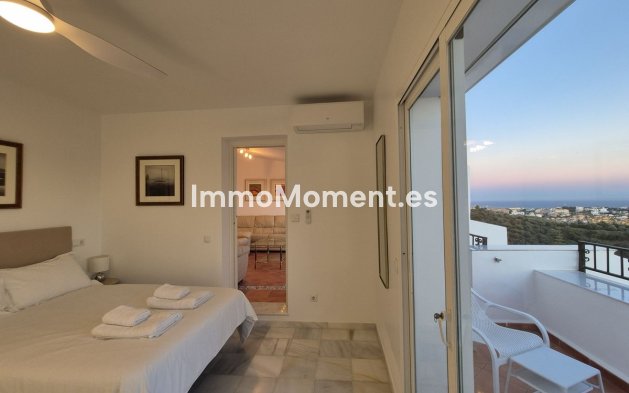 Resale - Apartment - Mijas - Calahonda