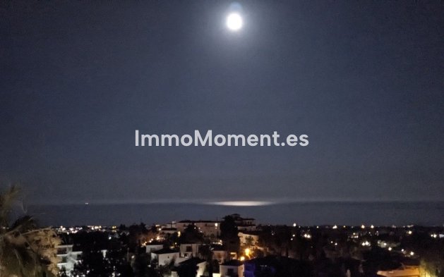 Resale - Apartment - Mijas - Calahonda