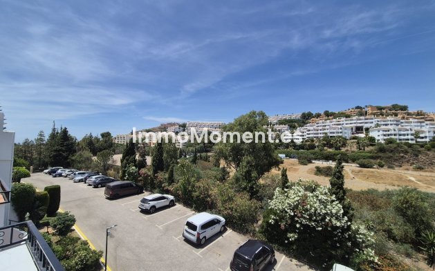 Resale - Apartment - Mijas - Calahonda