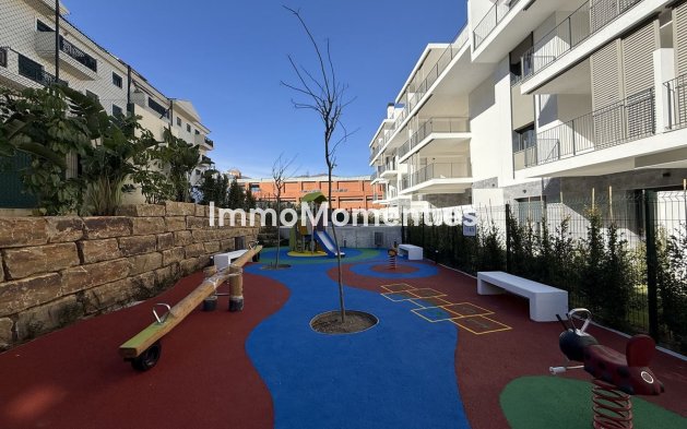 Revente - Appartement - Estepona  - Estepona Centro