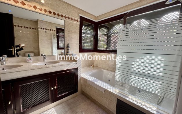 Wiederverkauf - Wohnung - Marbella - La Mairena