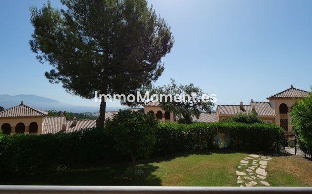 Wiederverkauf - Wohnung - Marbella - La Mairena