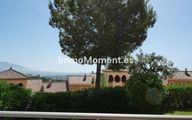 Wiederverkauf - Wohnung - Marbella - La Mairena