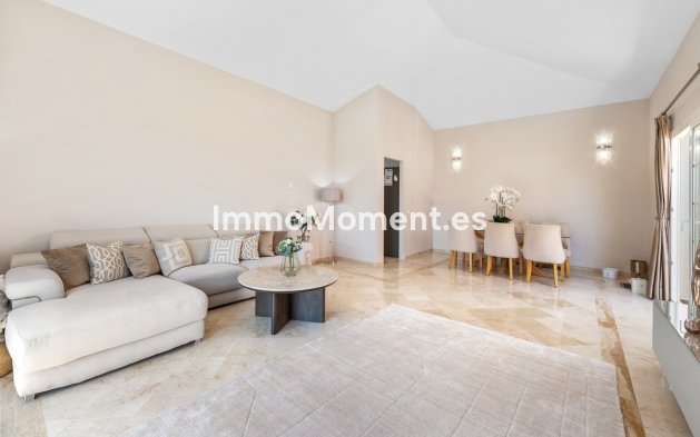 Wiederverkauf - Freistehende Villa - Marbella - Nueva Andalucía