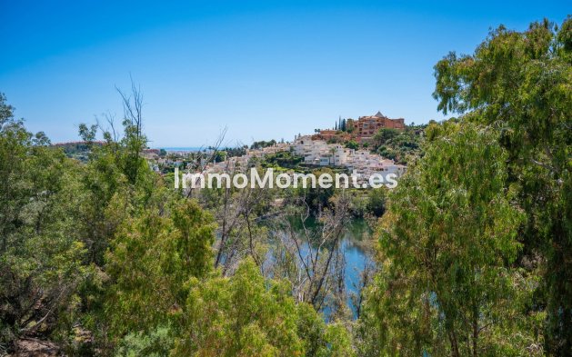 Wiederverkauf - Freistehende Villa - Marbella - Nueva Andalucía