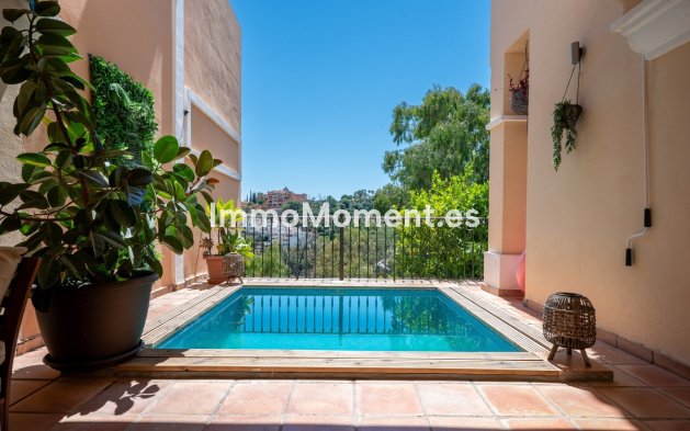 Wiederverkauf - Freistehende Villa - Marbella - Nueva Andalucía
