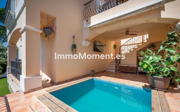 Wiederverkauf - Freistehende Villa - Marbella - Nueva Andalucía