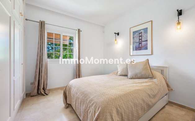 Wiederverkauf - Freistehende Villa - Marbella - Nueva Andalucía