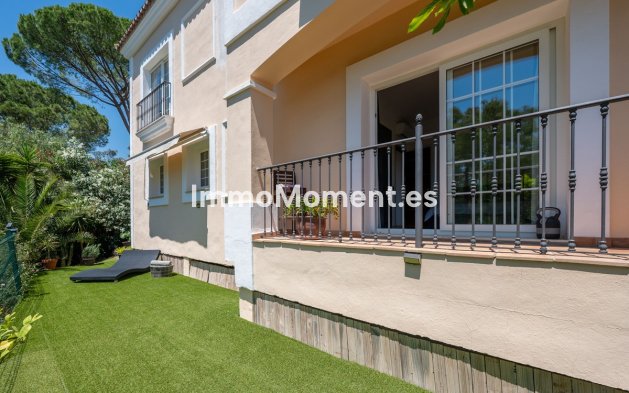Wiederverkauf - Freistehende Villa - Marbella - Nueva Andalucía