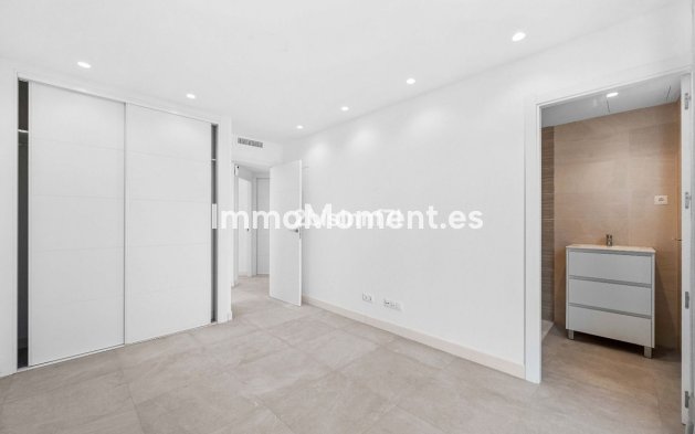 Wiederverkauf - Wohnung - Fuengirola - Fuengirola Centro