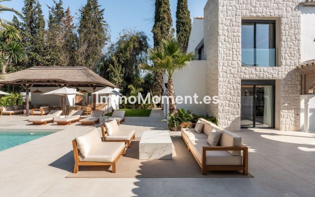 Wiederverkauf - Freistehende Villa - Marbella - Nueva Andalucía