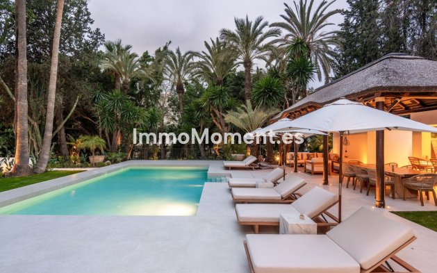 Wiederverkauf - Freistehende Villa - Marbella - Nueva Andalucía
