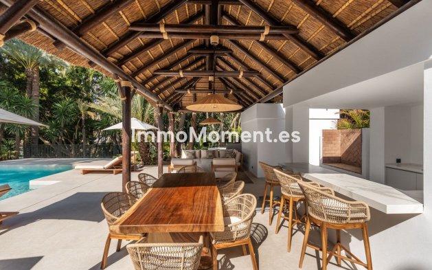 Wiederverkauf - Freistehende Villa - Marbella - Nueva Andalucía