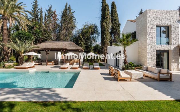 Wiederverkauf - Freistehende Villa - Marbella - Nueva Andalucía