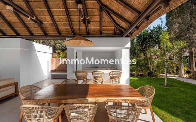 Wiederverkauf - Freistehende Villa - Marbella - Nueva Andalucía