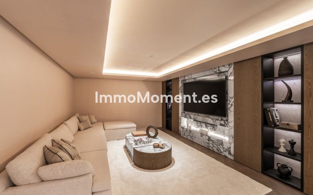 Wiederverkauf - Freistehende Villa - Marbella - Nueva Andalucía