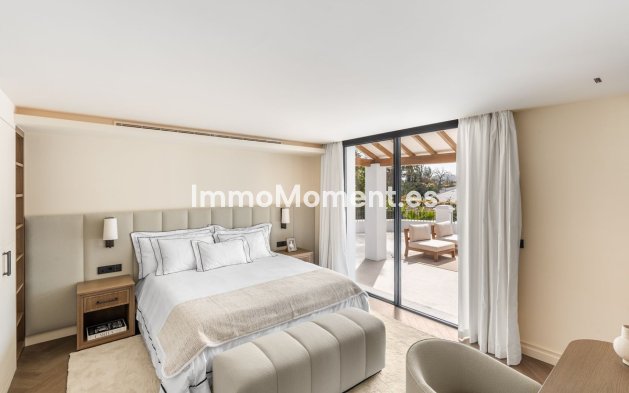 Wiederverkauf - Freistehende Villa - Marbella - Nueva Andalucía
