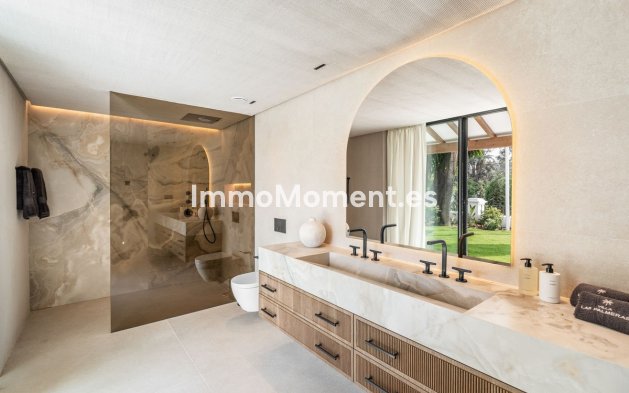 Wiederverkauf - Freistehende Villa - Marbella - Nueva Andalucía