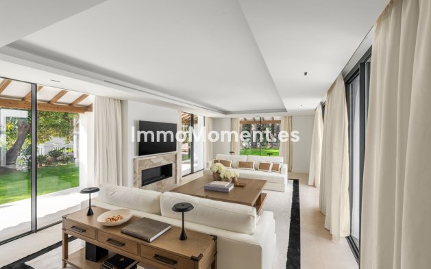 Wiederverkauf - Freistehende Villa - Marbella - Nueva Andalucía