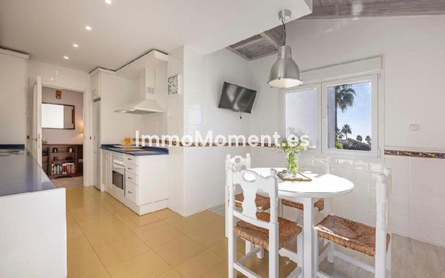 Wiederverkauf - Wohnung - Marbella - Bahía de Marbella