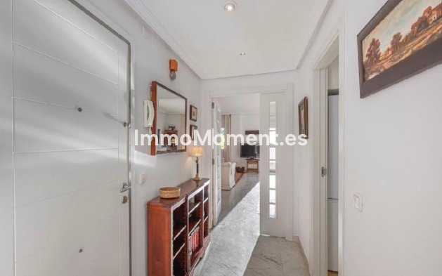 Wiederverkauf - Wohnung - Marbella - Bahía de Marbella