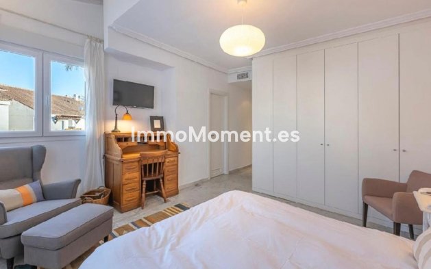 Wiederverkauf - Wohnung - Marbella - Bahía de Marbella