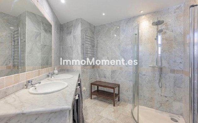 Wiederverkauf - Wohnung - Marbella - Bahía de Marbella