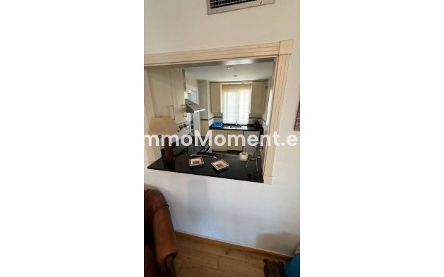 Wiederverkauf - Wohnung - Marbella - Nueva Andalucía